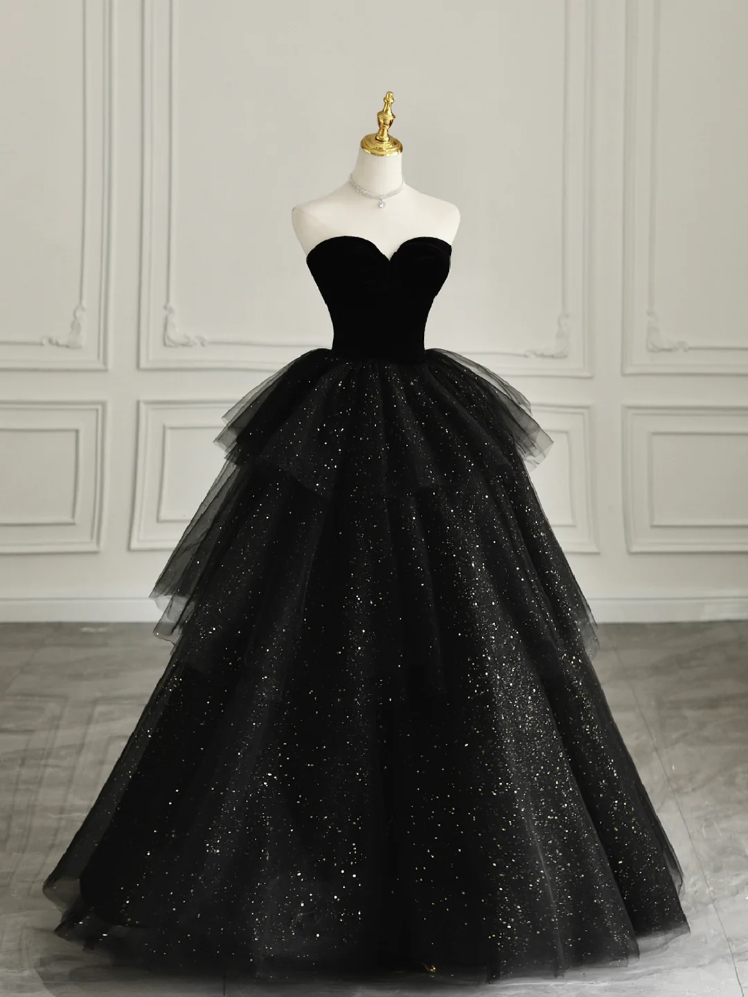 Black Strapless Tulle Formal Dress with Velvet, A-Line Sweetheart Neck Long Prom Dress Y4434