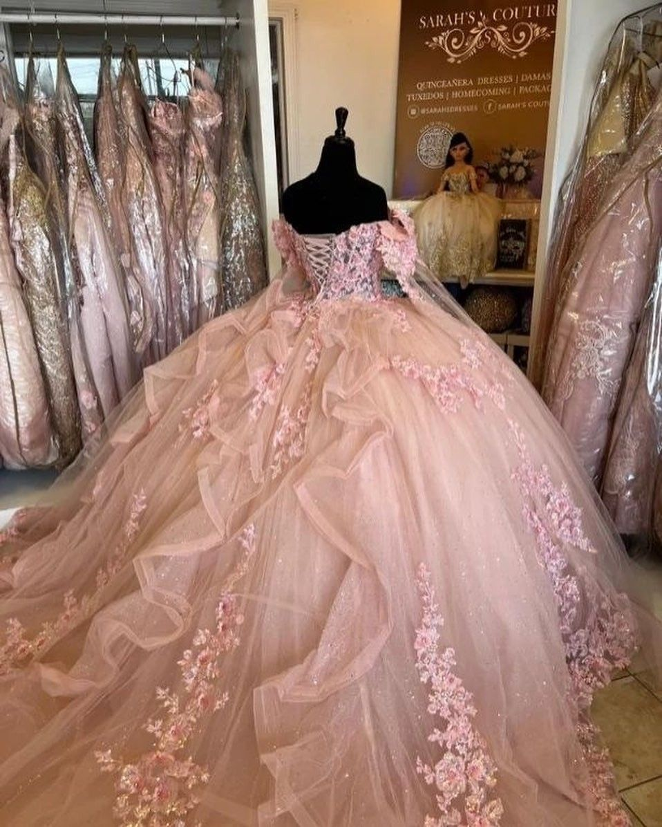 Pink Quinceanera Dresses Off Shoulder Flowers Lace Appliques Beaded Puffy Party Princess Sweet 16 Ball Gown Y2936