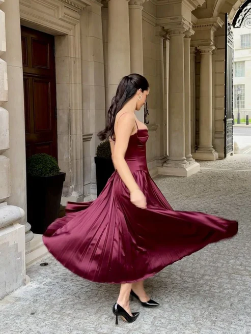 Vintage A Line Straps Burgundy Satin Long Prom Dress Evening Dress Y7994