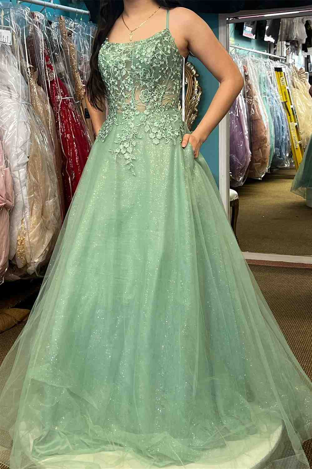 Dusty Sage A-line Lace-Up Back Applique Tulle Long Prom Dress Y4005