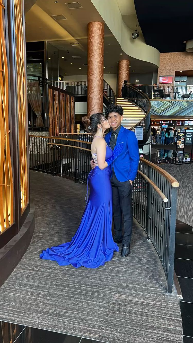 Classic Royal Blue Mermaid Evening Dress with Train Y4229