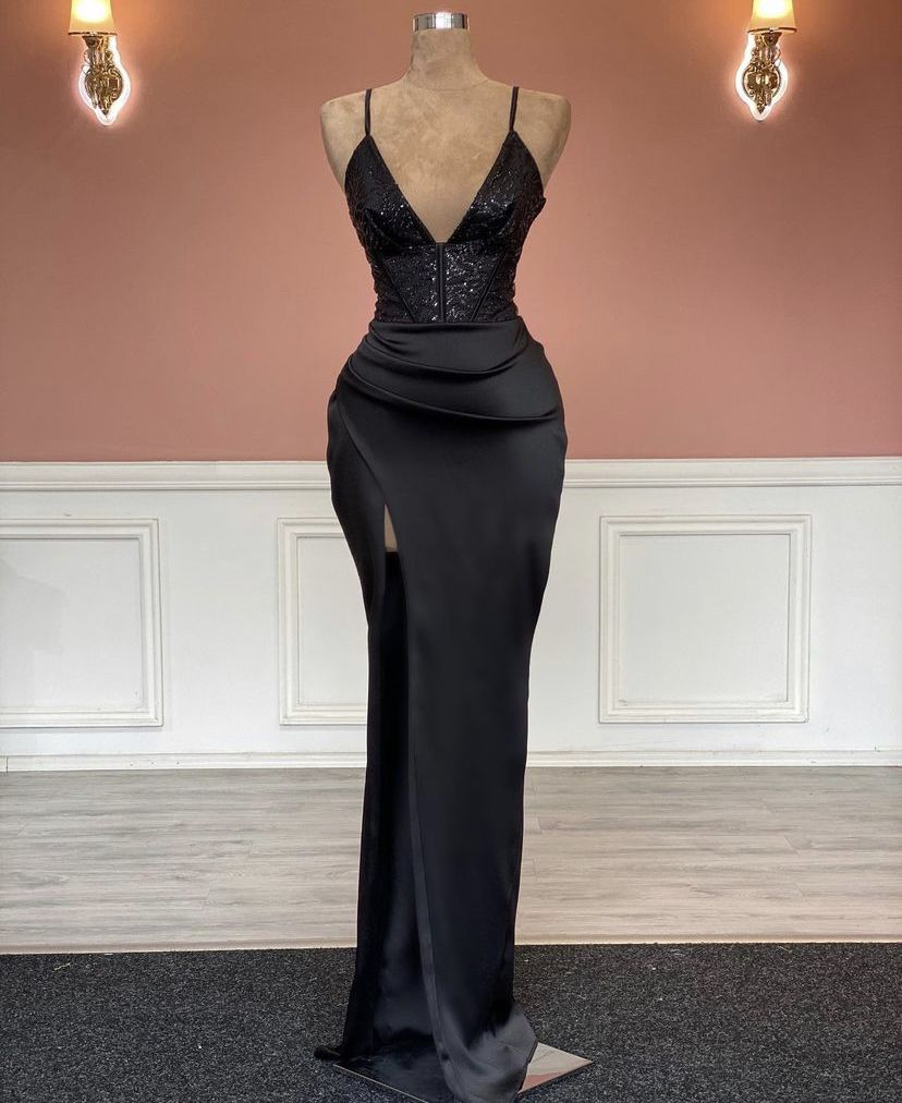 Sexy Black Spaghetti Straps Evening Dress with Split Y4393