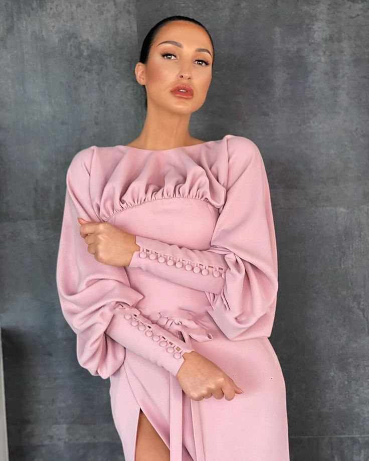 Pink Boat Neck Prom Dress Long Sleeves High Slit Satin Evening Dress Buttoned Cuffs Sheath Formal Party Dress  Y4875