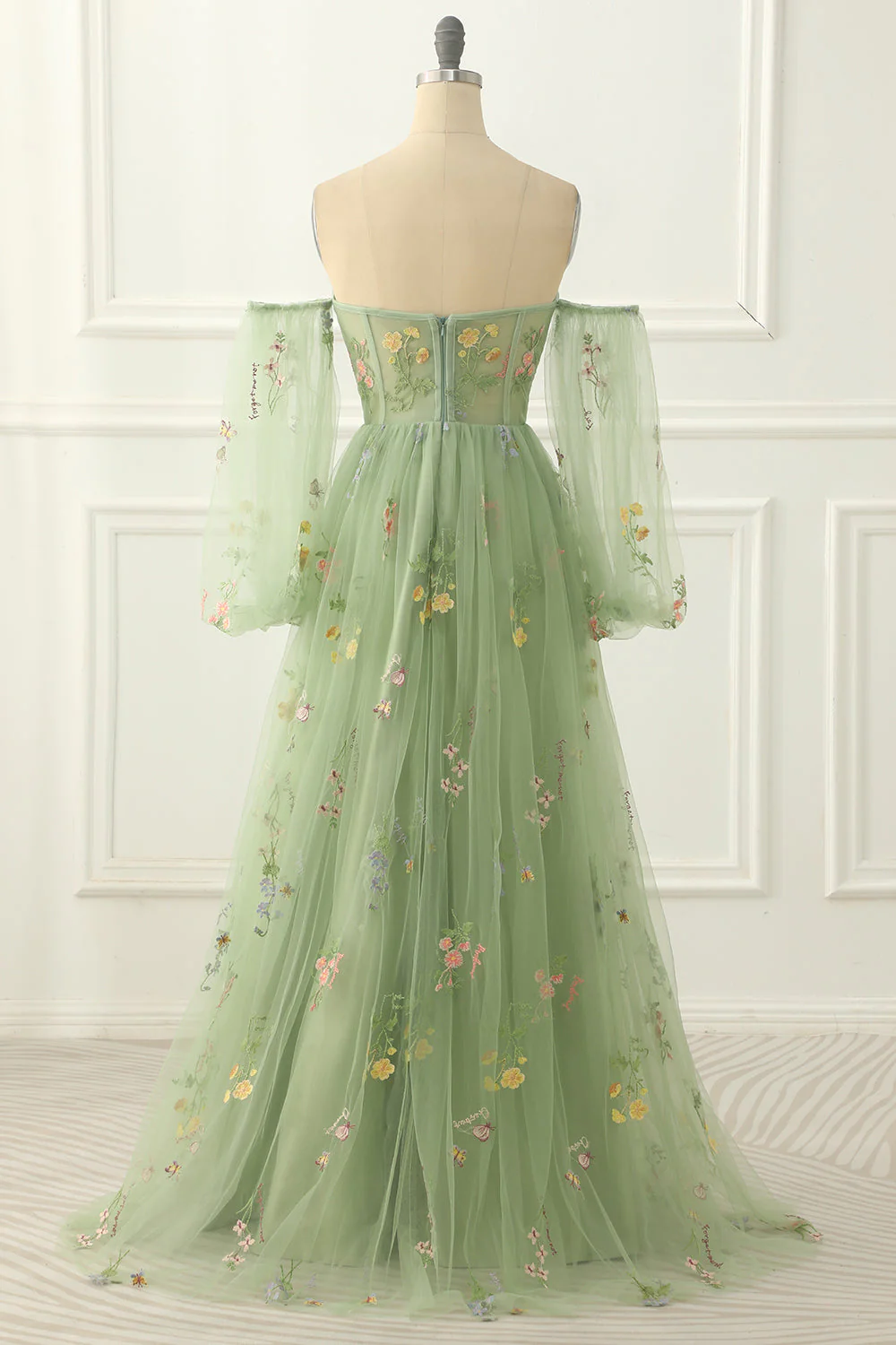 Green Tulle Off the Shoulder A-line Prom Dress with Floral Embroidery Y6790