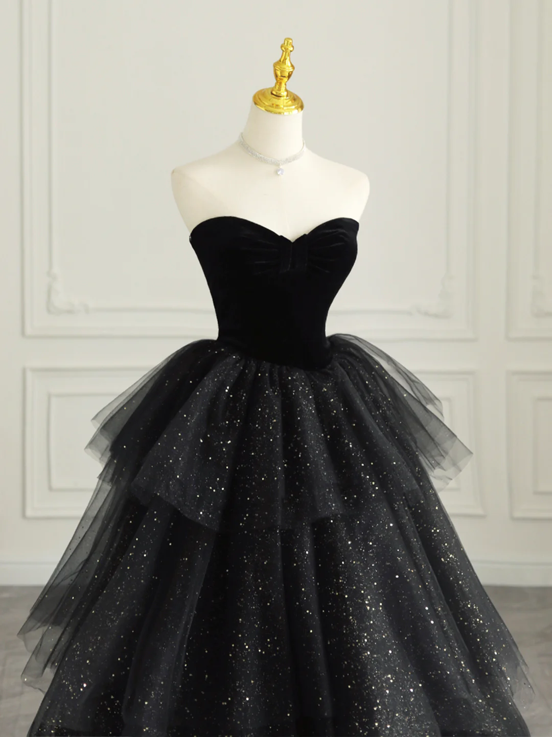 Black Strapless Tulle Formal Dress with Velvet, A-Line Sweetheart Neck Long Prom Dress  Y4434