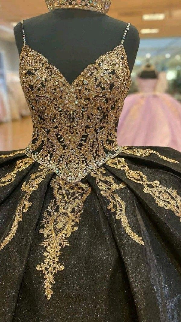 Beading Quinceanera Dresses Gold Sequin Applique Princess Ball Gown With Cape Y1516