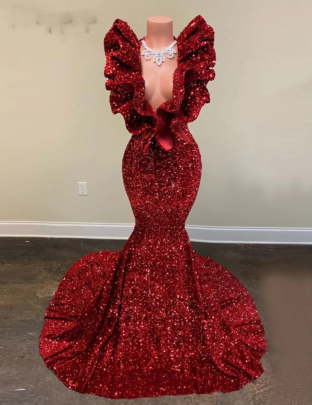 Mermaid Red Sequins Long Prom Dress Charming Evening Dress Y536