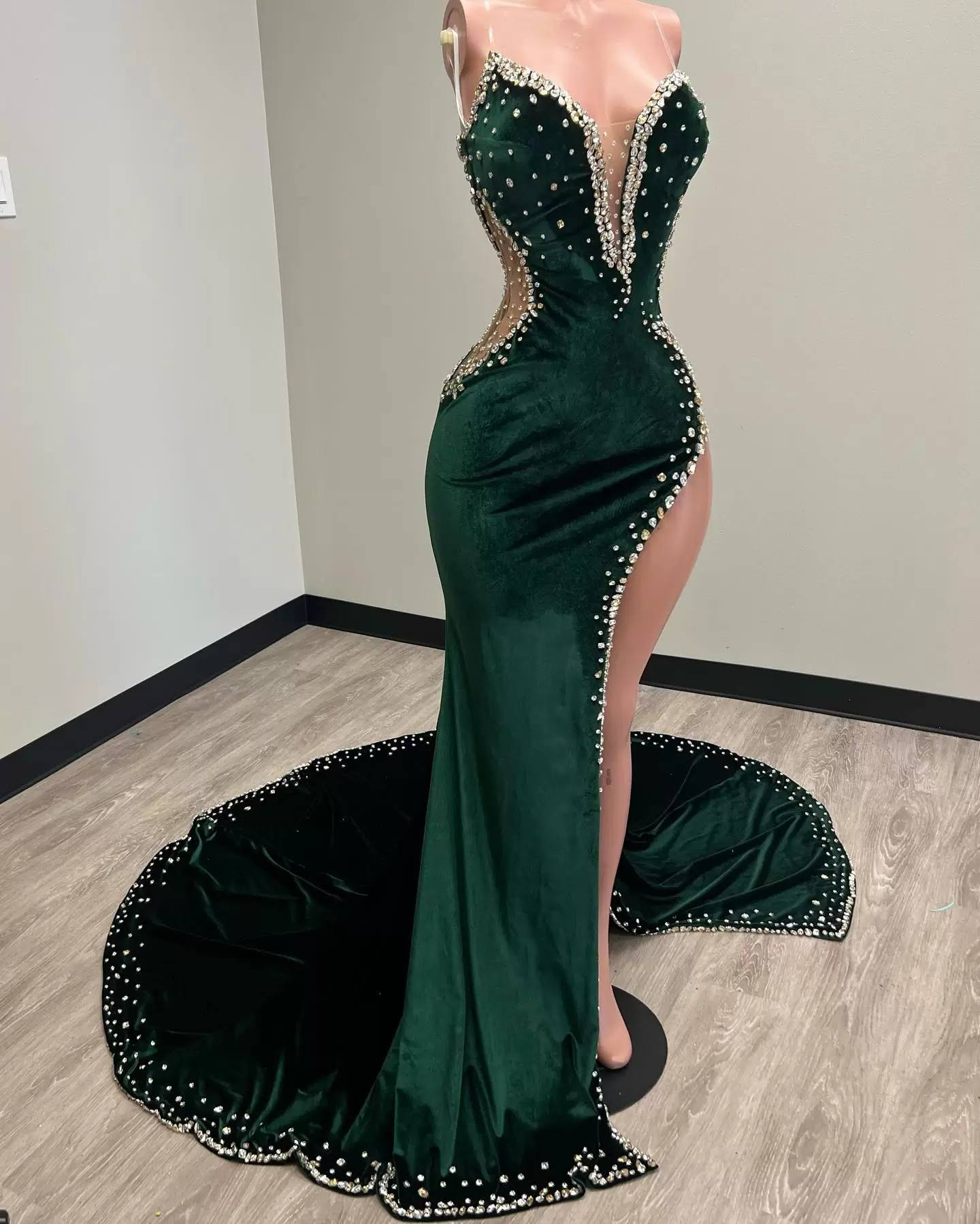 Green Velvet Sexy Strapless Prom Dresses Women Custom Split Long Evening Dress Y1422