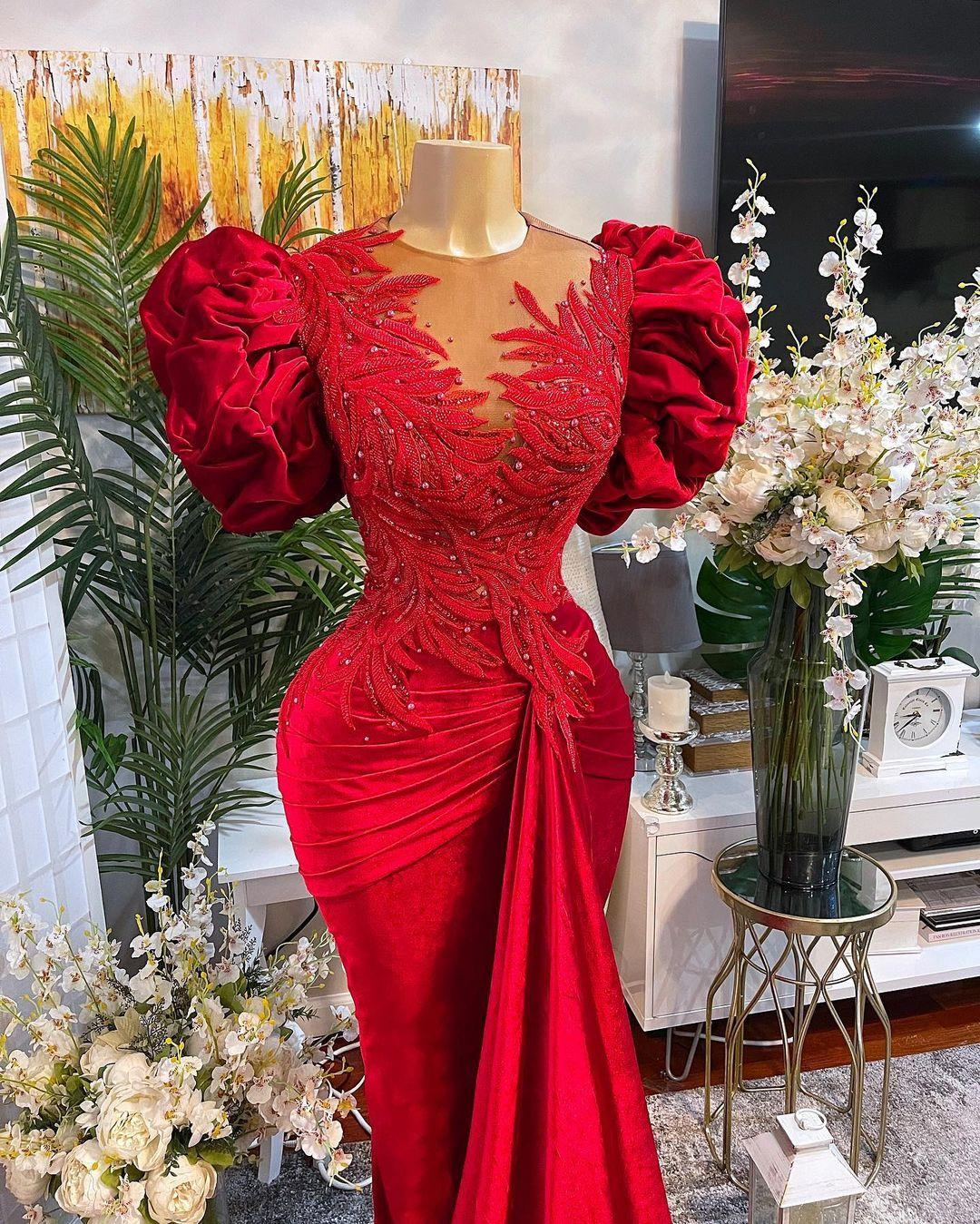 Luxury Red Mermaid Prom Dresses Lace Beaded Sheer Neck Evening Dress Formal Party Wear Y02