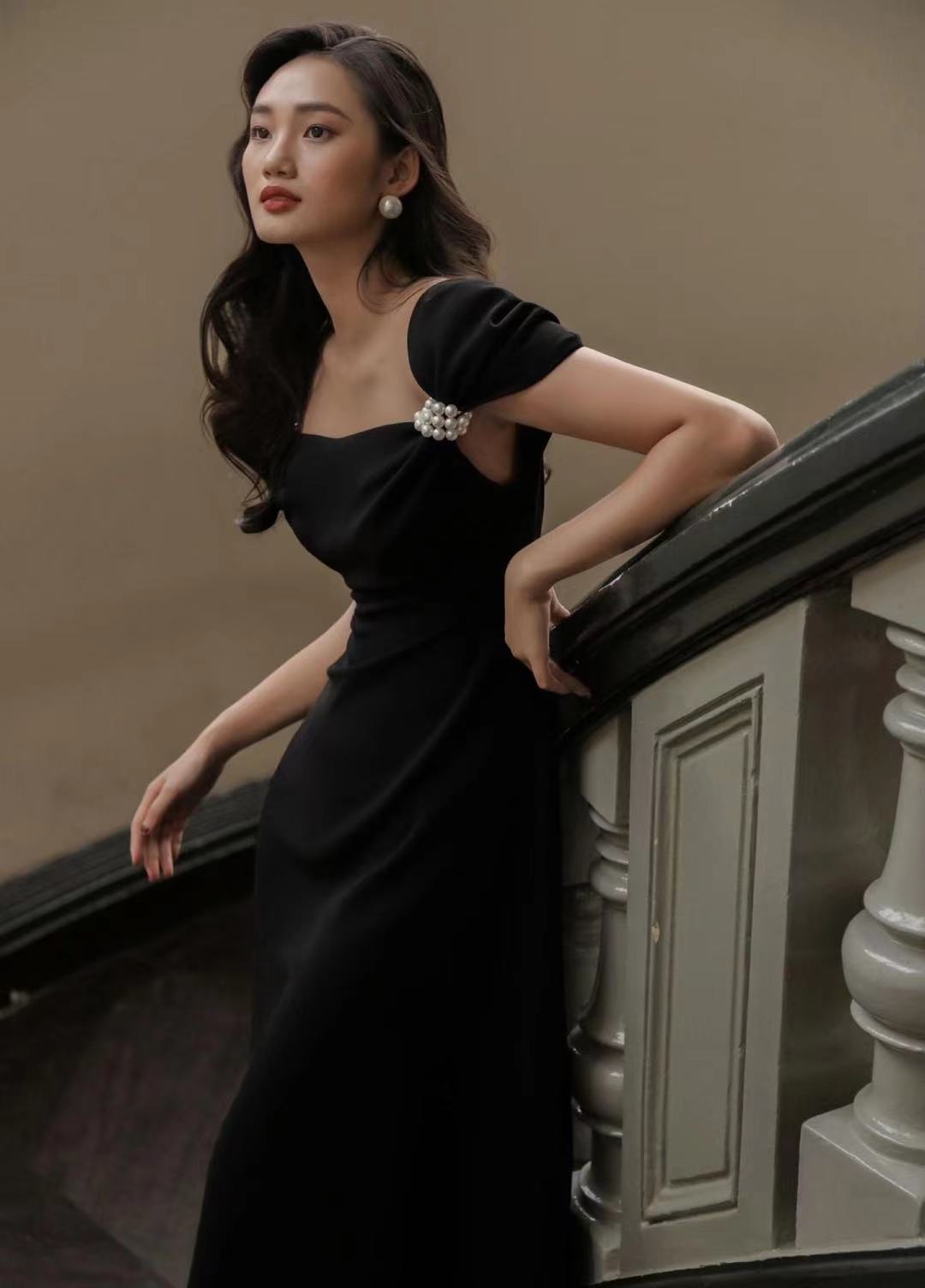 Black, pearl button-down, elegant half-sleeve prom dress, vintage dress Y1360