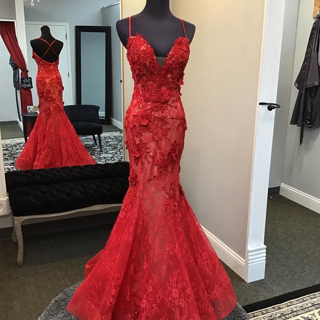 Red Handmade Lace Appliques Evening Dress,Mermaid/Trumpet V Neck Red Formal Gown Y1402